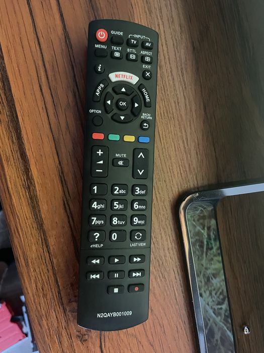 Телевізор Panasonic Т2 49 діагональ