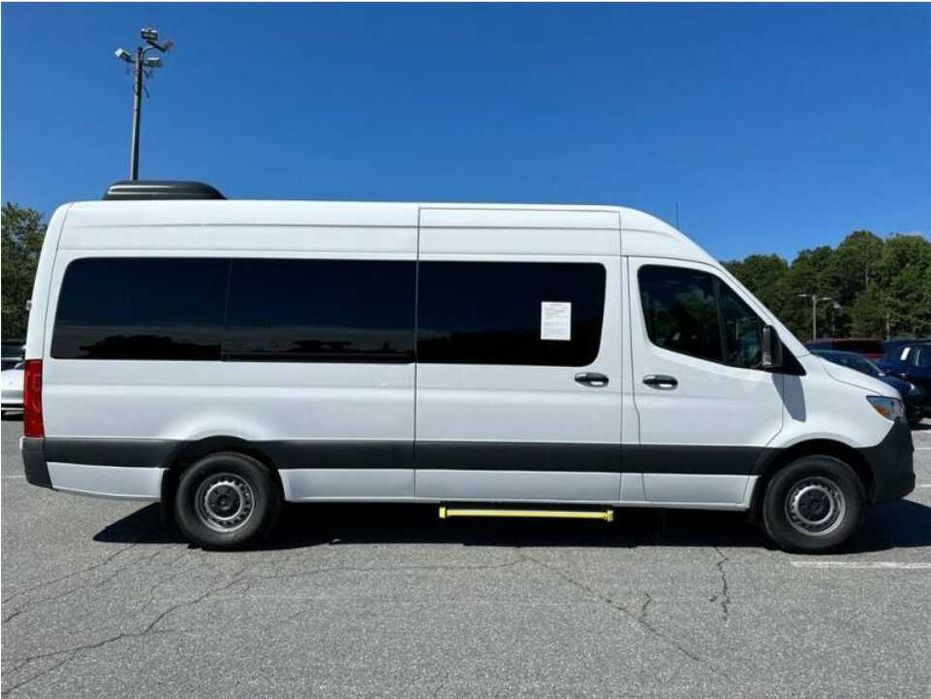 Пасажирські перевезення з України до Європи та у зворотньому напрямку