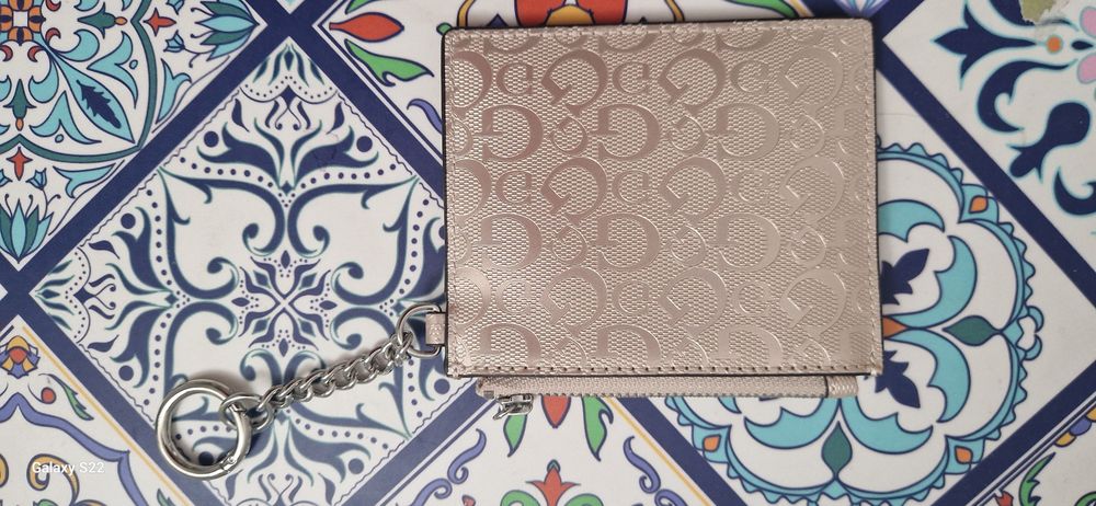 Etui/portfel Guess
