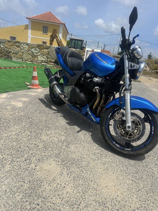 Kawasaki zr7 2003