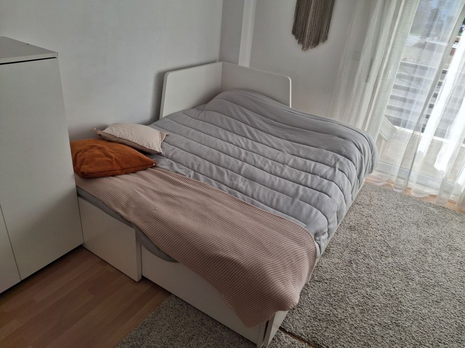 Cama de casal ( fecha para cama solteiro com duas gavetões)