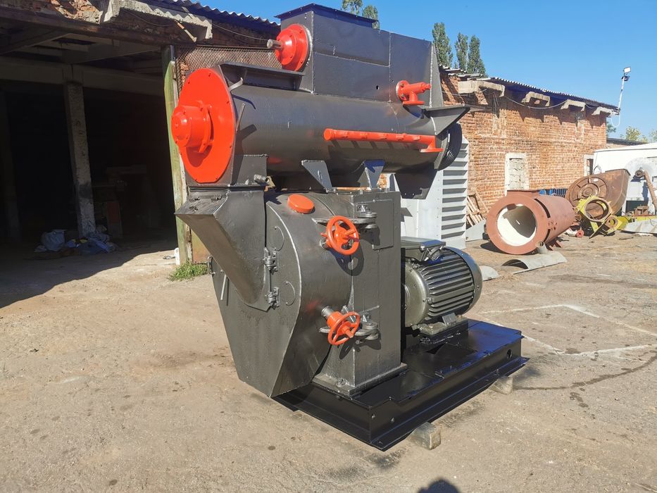 В НАЯВНОСТІ!!Гранулятор комбікормів Б6ДГВ, лінія комбікорма, комбікорм