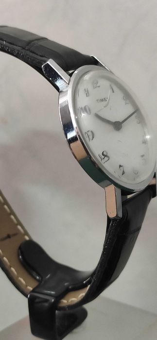 Relógio antigo TIMEX de corda manual (vendido)