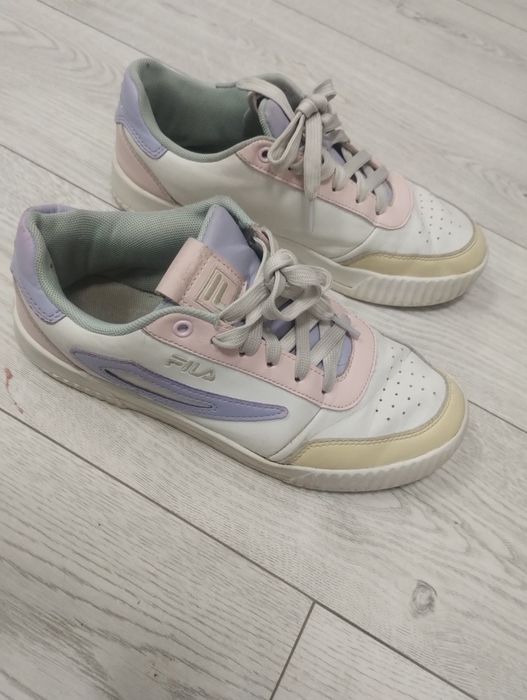 Adidasy Fila b. Dobre
