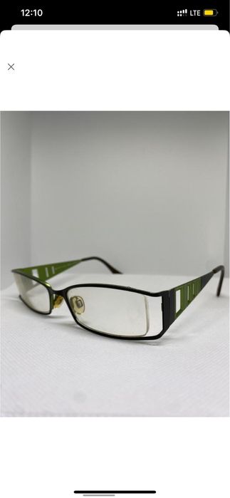 Оправа, окуляри для зору, є підліткові