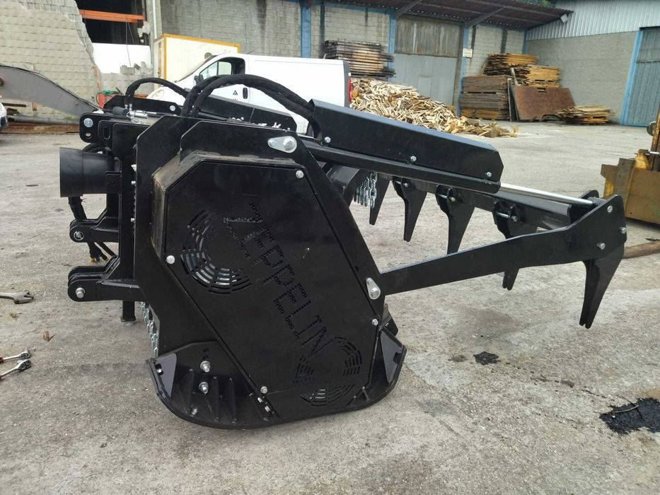 Kosiarka Bijakowa LEŚNA Mulczer Do Gałęzi Krzaków Ugorów ZEPPELIN 235