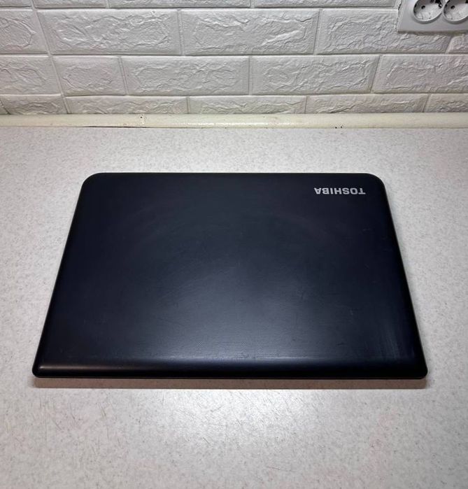 Ігровий ноутбук Toshiba Satellite C70-B-20W