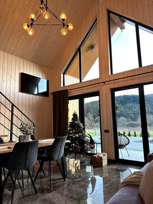 Сучасний котедж в мальовничому місці біля Східниці  Гори Карпати