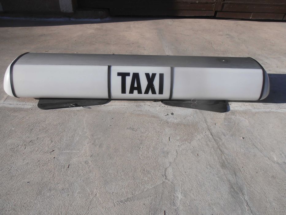 Kogut na dach taxi wysyłka