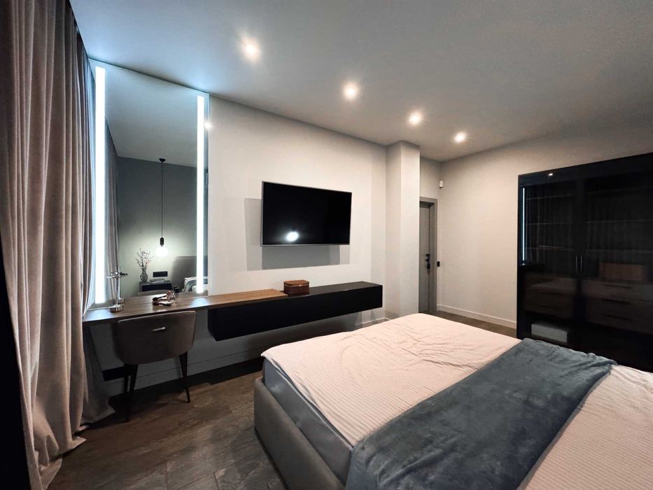 Будинок з ремонтом на 160 м2, 6 соток + відео. Від власника.