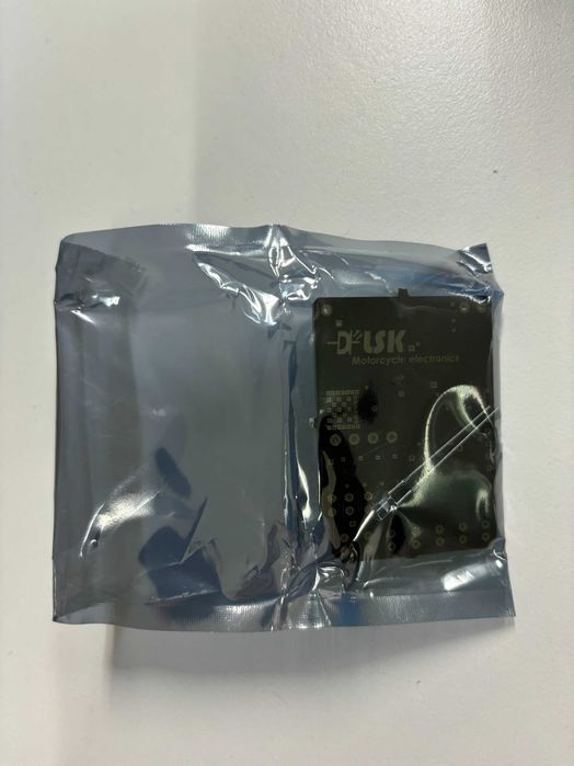 Tacómetro multifuncional programável com shift light