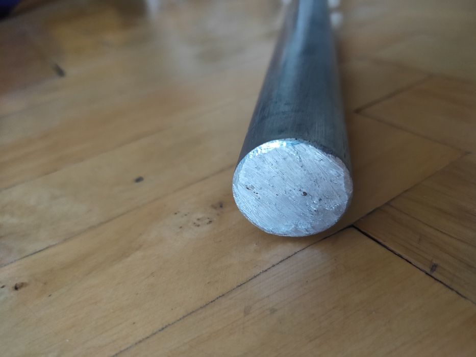 Алюмінієвий прут d25мм 97см