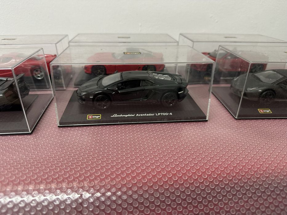 Miniaturas 1:32 ferrari / lamborhini