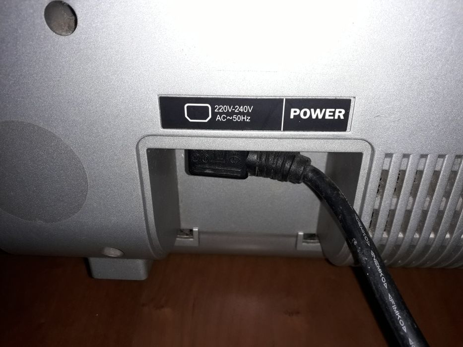 Televisor marca Mystral