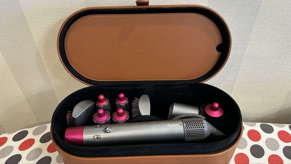 Стайлер для волосся dyson