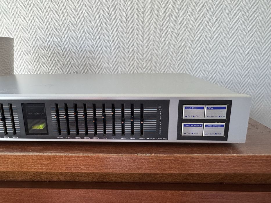 Equalizer JVC SEA-33