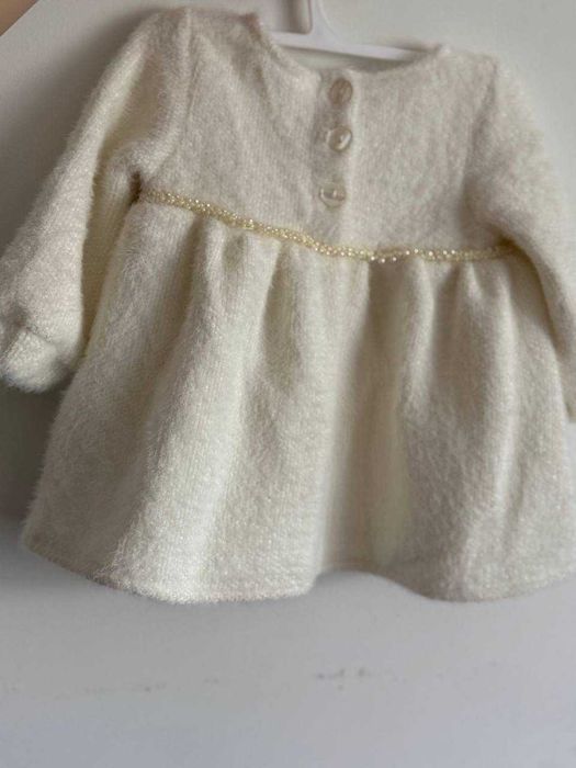 Тепленьке плаття на дівчинку