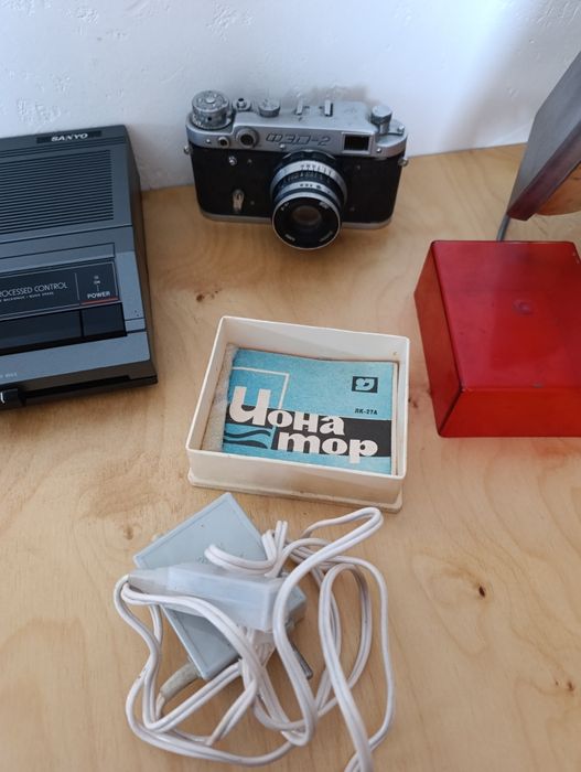 Телефони на запчастини