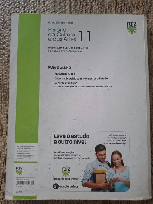 Manuais e livros exercícios 11°
