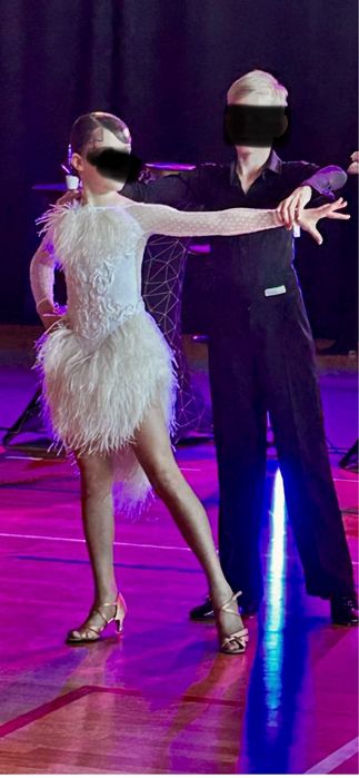 Sukienka do tanca towarzyskiego latino łacina