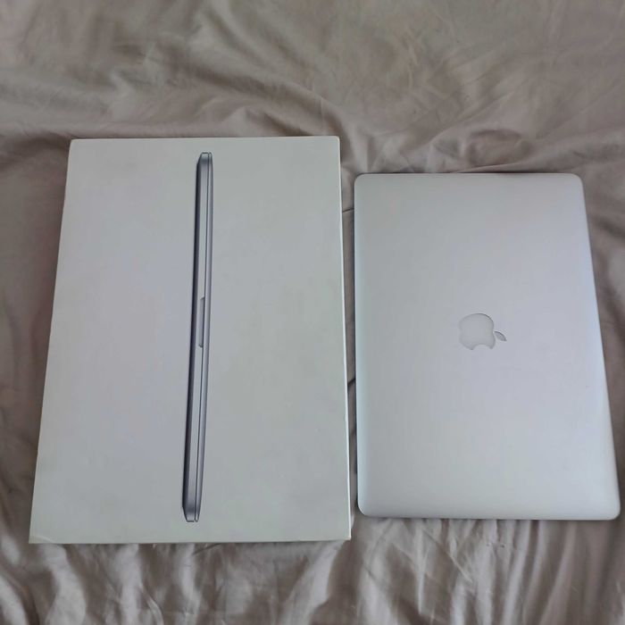 MacBook Pro 15'4 16/512 Space gray