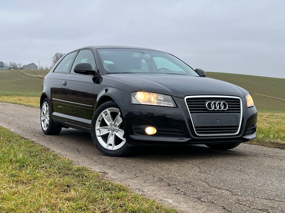 Audi A3 3-drzwiowe 2009r. LIFTING 1.9 TDI 105 KM A3 8P czarna 3 drzwi