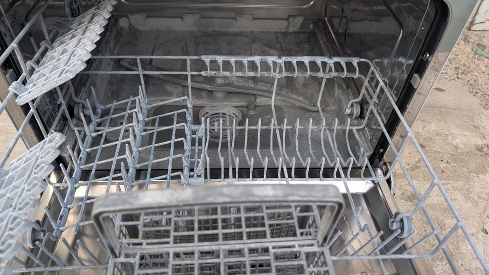 Продам посудомийну машину Candy CDCP 6/E-S