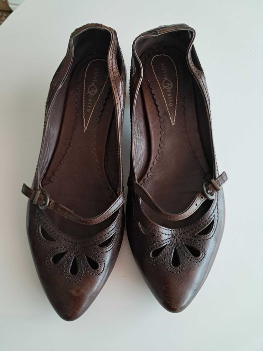 Sapatos Silvia Rebatto