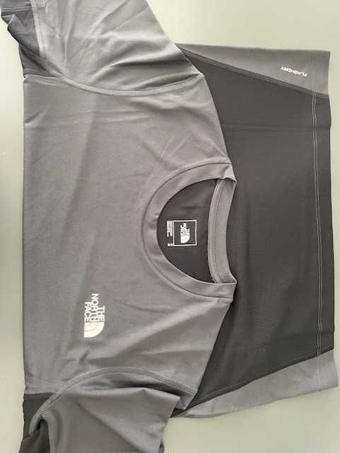 Tshirt The North Face tamanho M