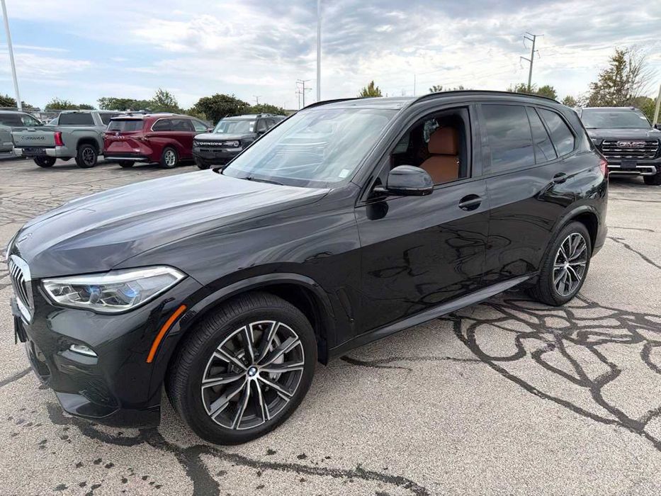 BMW X5 xDrive50i      2019