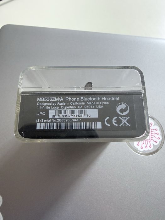 iPhone Bluetooth Headset - oryginalna dla kolekcjonera.