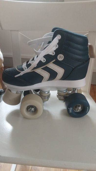 Patins criança novos
