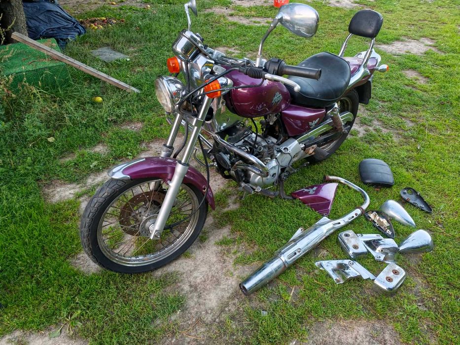Sym husky 125 czesci cylinder tłok licznik kranik zbiornik siodło siedzisko oparcie kierownica przelącznik dekielek błotnik koło lagi zawieszenie