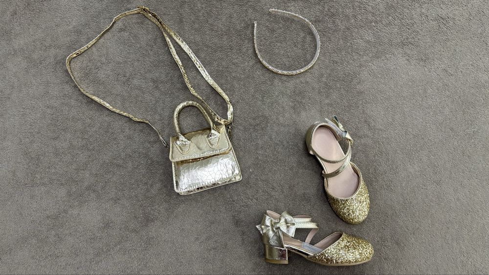 Святкові туфлі на дівчинку 28р