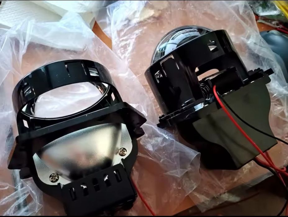 Bi-LED лінзи 3.0", 6000K, 100/120W, ближнє + дальнє світло