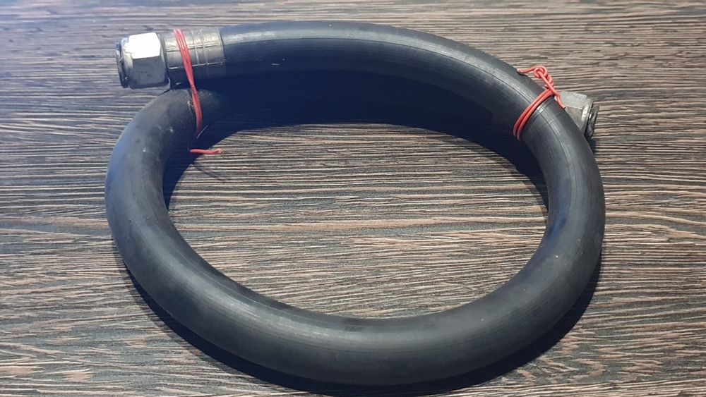 Przewód hydrauliczny Wąż wysokociśnieniowy P11/A11/511M/C8 10/700-16
P