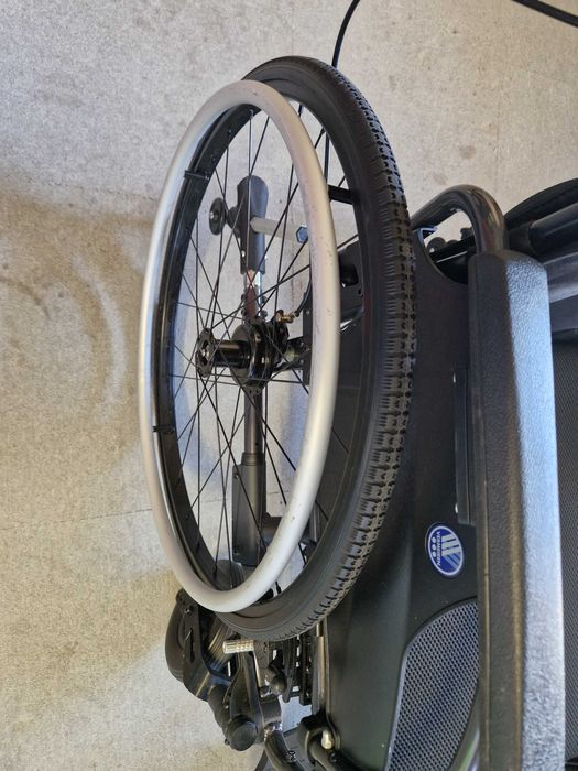 Wózek inwalidzki Vermeiren  V500 Active
