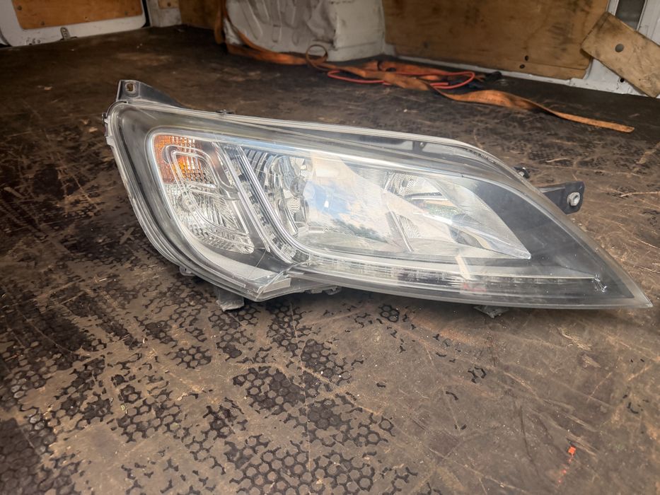 Lampy przednie fiat ducato 2016r led orginaly komplet