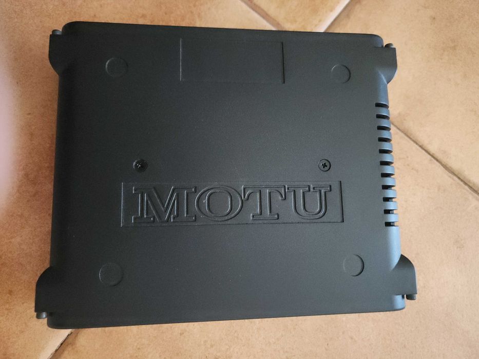 MIDI USB MOTU Micro Lite (como novo)