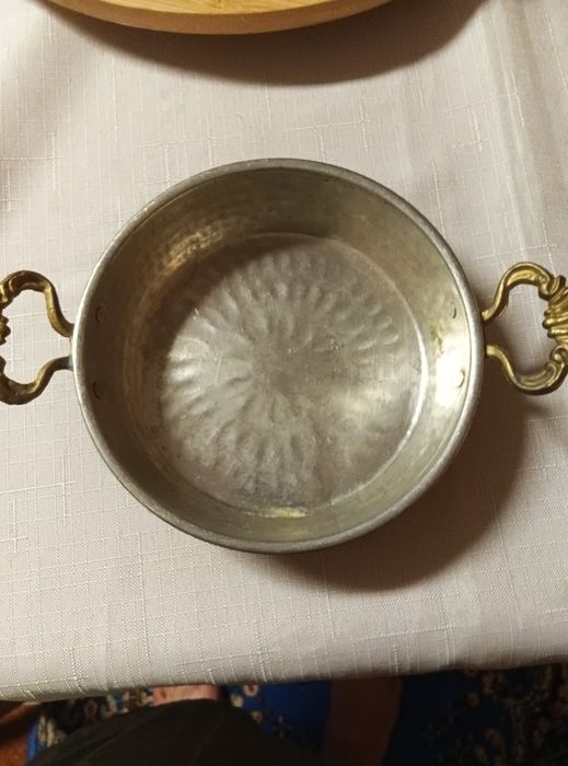 Peça em cobre antigo