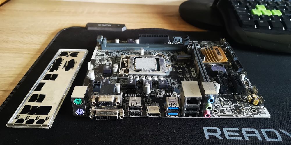 Asus H110M + i5 6500