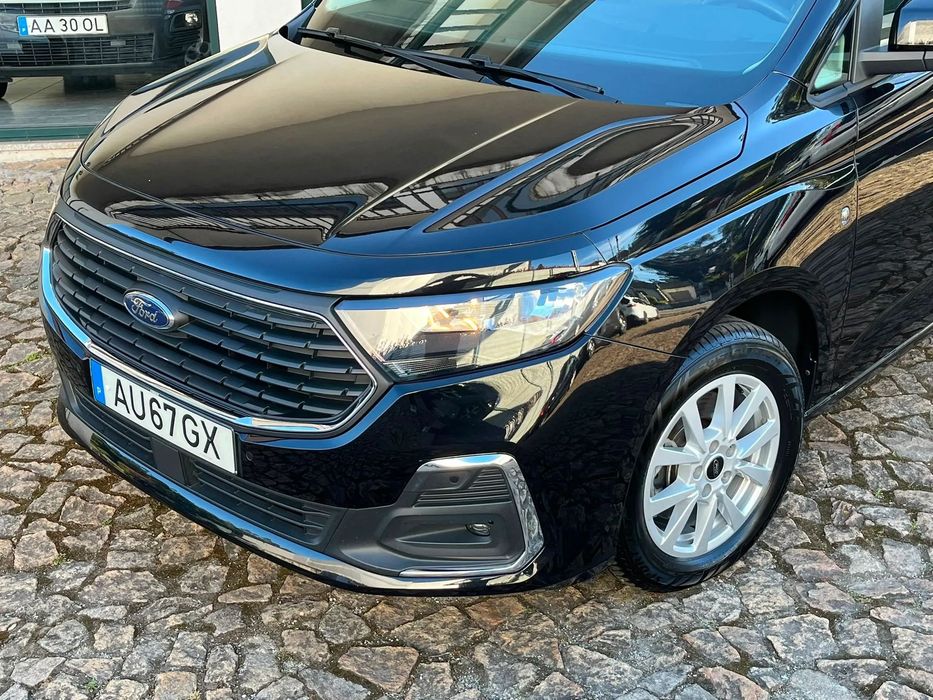 Ford Tourneo Connect Grand 2.0 TDCi Titanium