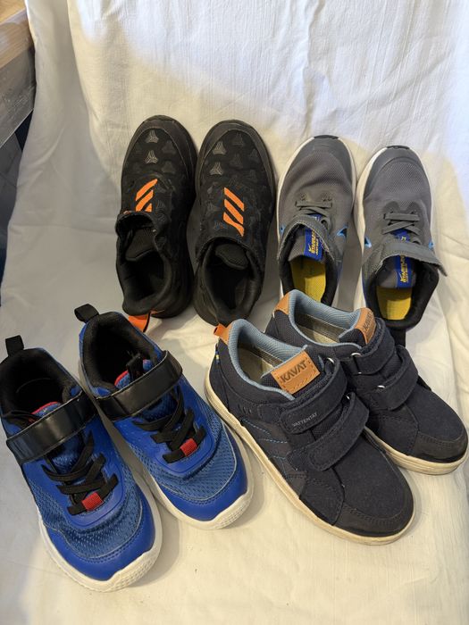 Лот кросівок для хлопчика