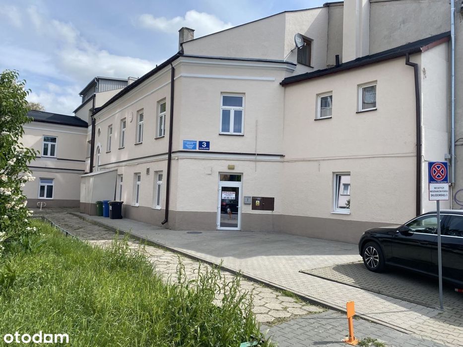Lokal usługowy po remoncie w Centrum
