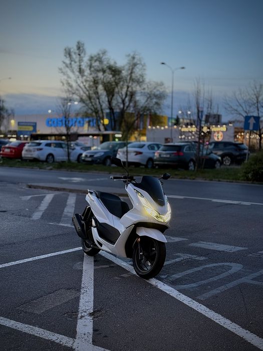 Wynajem skutera Honda PCX 125 2025/2026