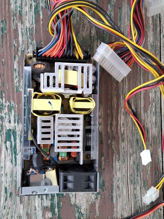 Fontes Alimentação PC