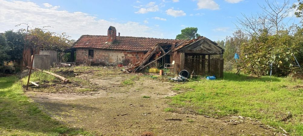Quinta com casa habitação em Sabugosa-Tondela Tondela