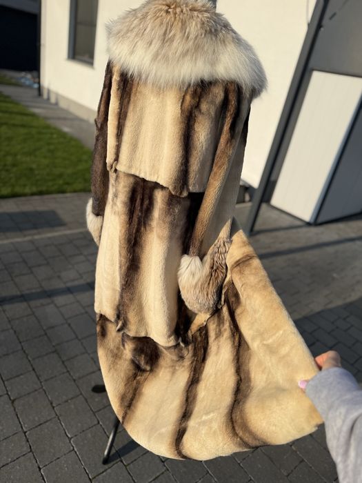 Futro naturalne z norek 135 cm M L