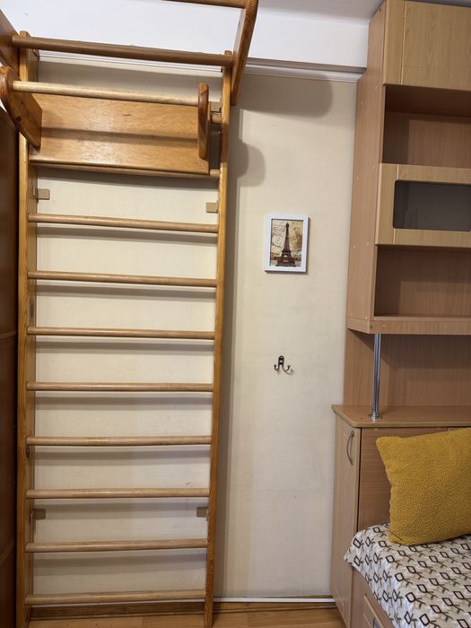 Дитяча кімната комплект: ліжко, шафа-купе, шведська стінка, матрац