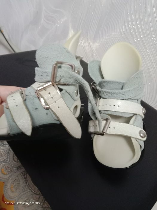 Брейси  Мітчел 1